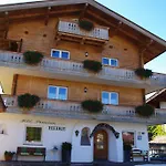 Hotel-pension Heike ホテル 3*