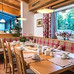 Hotel-pension Heike Hotel