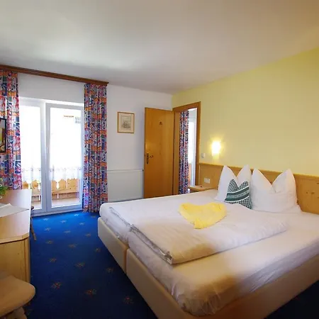 Hotel-pension Heike Kitzbühel