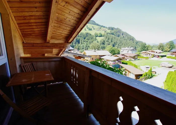 Hotel-pension Heike فندق