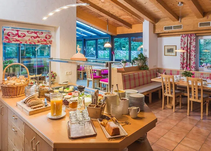 Hotel-pension Heike فندق 3*