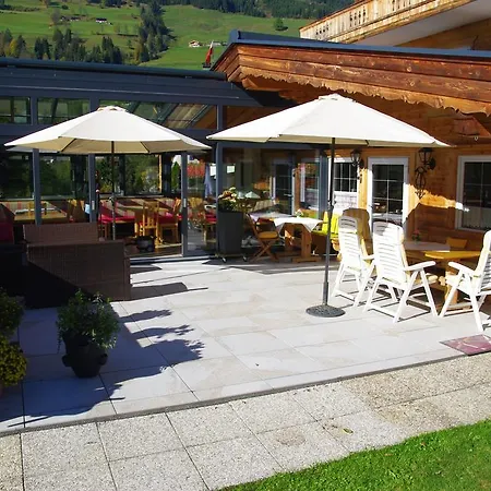 Hotel-pension Heike מלון