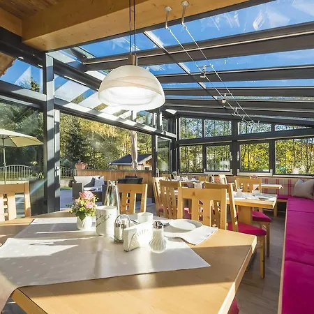 Hotel-pension Heike Kitzbühel